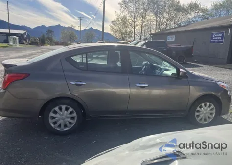 2016 Nissan Versa 1.6 S/1.6 S+/1.6 Sl/1.6 Sv z USA, uszkodzony, nr VIN 3N1CN7AP6GL875828